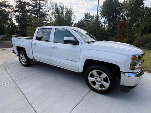 Used 2017 Chevrolet Silverado 1500 LT w/ All Star Edition RWD image 2