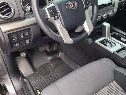 Used 2016 Toyota Tundra SR5 w/ SR5 Upgrade Package RWD image 12