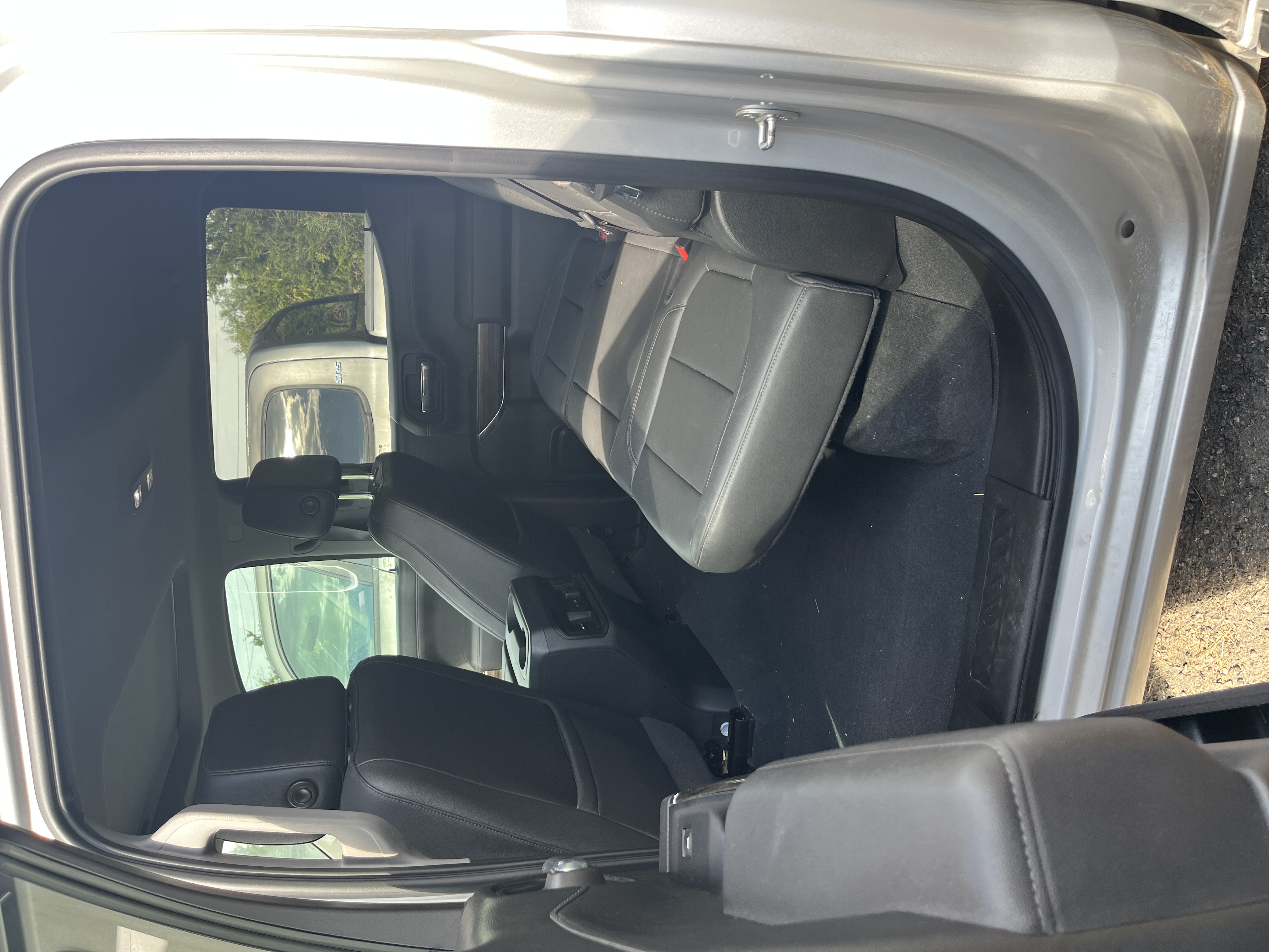 Used 2021 Chevrolet Silverado 1500 RST w/ Convenience Package II RWD image 9
