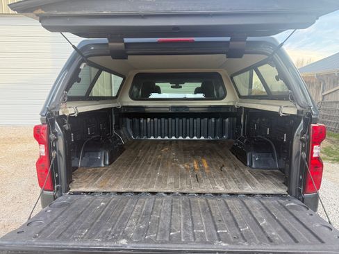 Used 2019 Chevrolet Silverado 1500 LT w/ All-Star Edition AWD/4WD image 17
