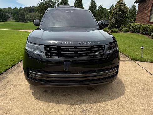 Used 2025 Land Rover Range Rover Long Wheelbase SE AWD/4WD image 5