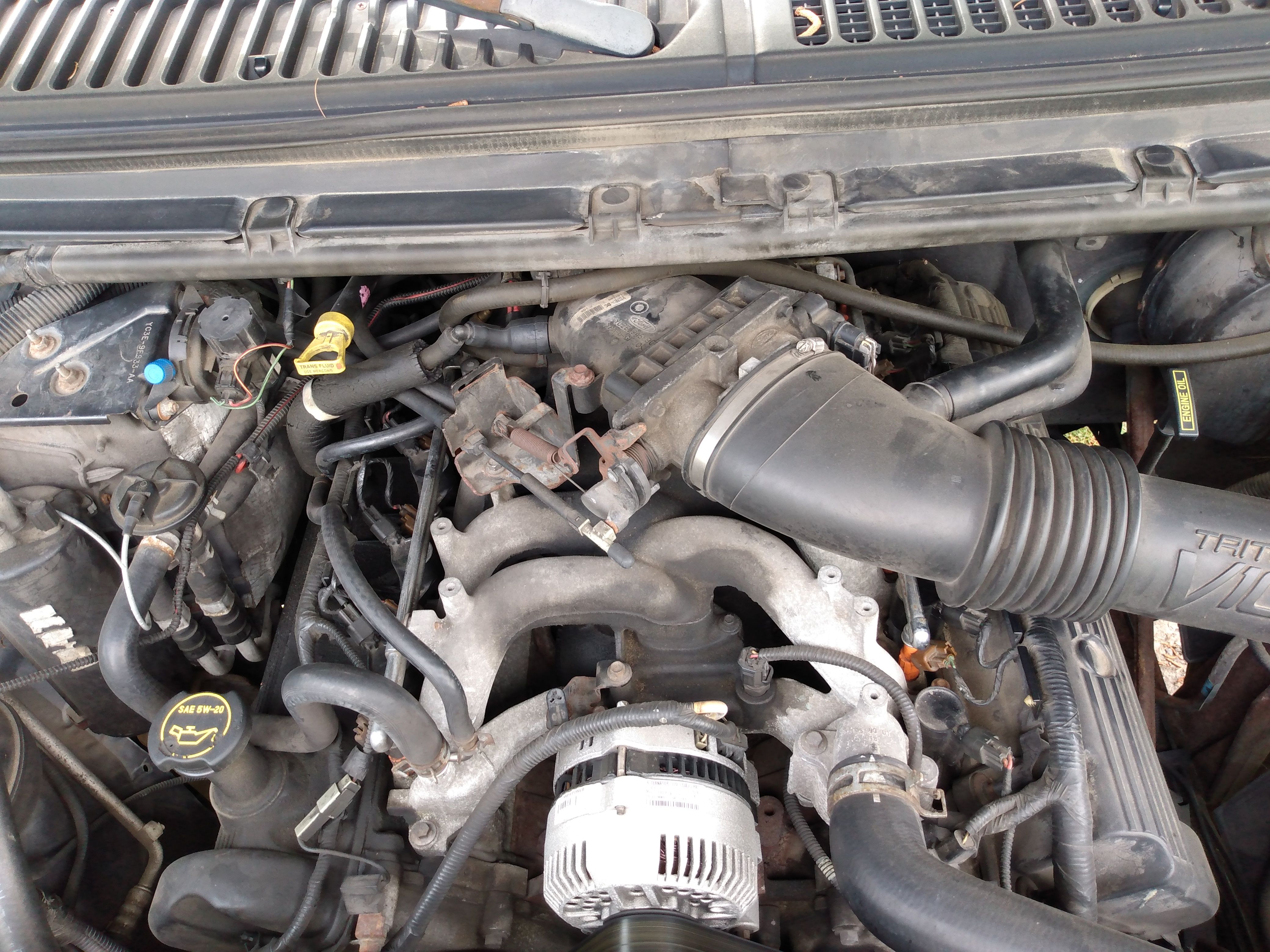 Used 2001 Ford Excursion XLT AWD/4WD image 11