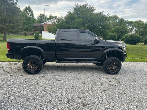 Used 2014 RAM 2500 Big Horn AWD/4WD image 2