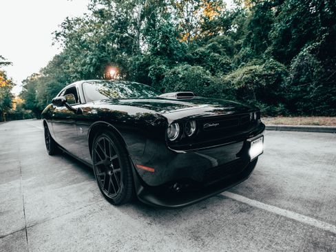 Used 2017 Dodge Challenger R/T Scat Pack image 19