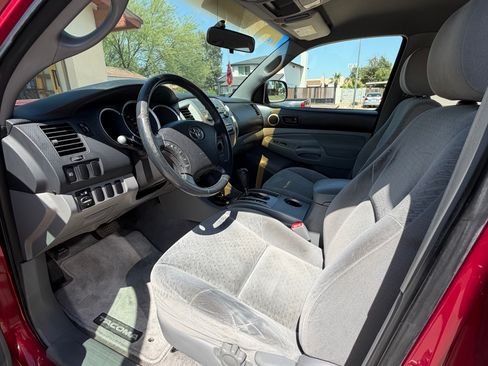 Used 2007 Toyota Tacoma PreRunner RWD image 5