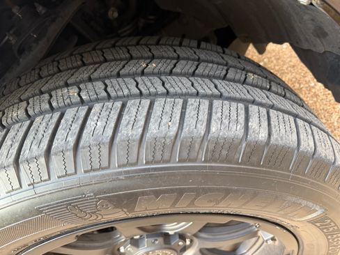 Used 2014 Toyota 4Runner Limited image 8