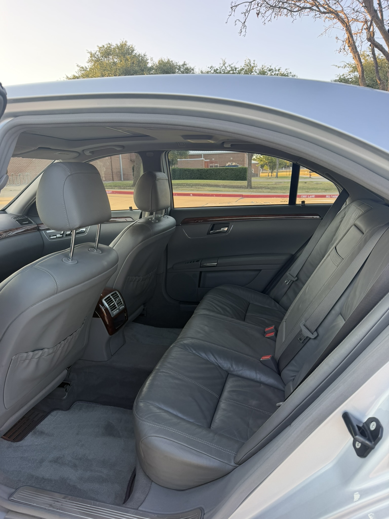 Used 2007 Mercedes-Benz S 550 image 8