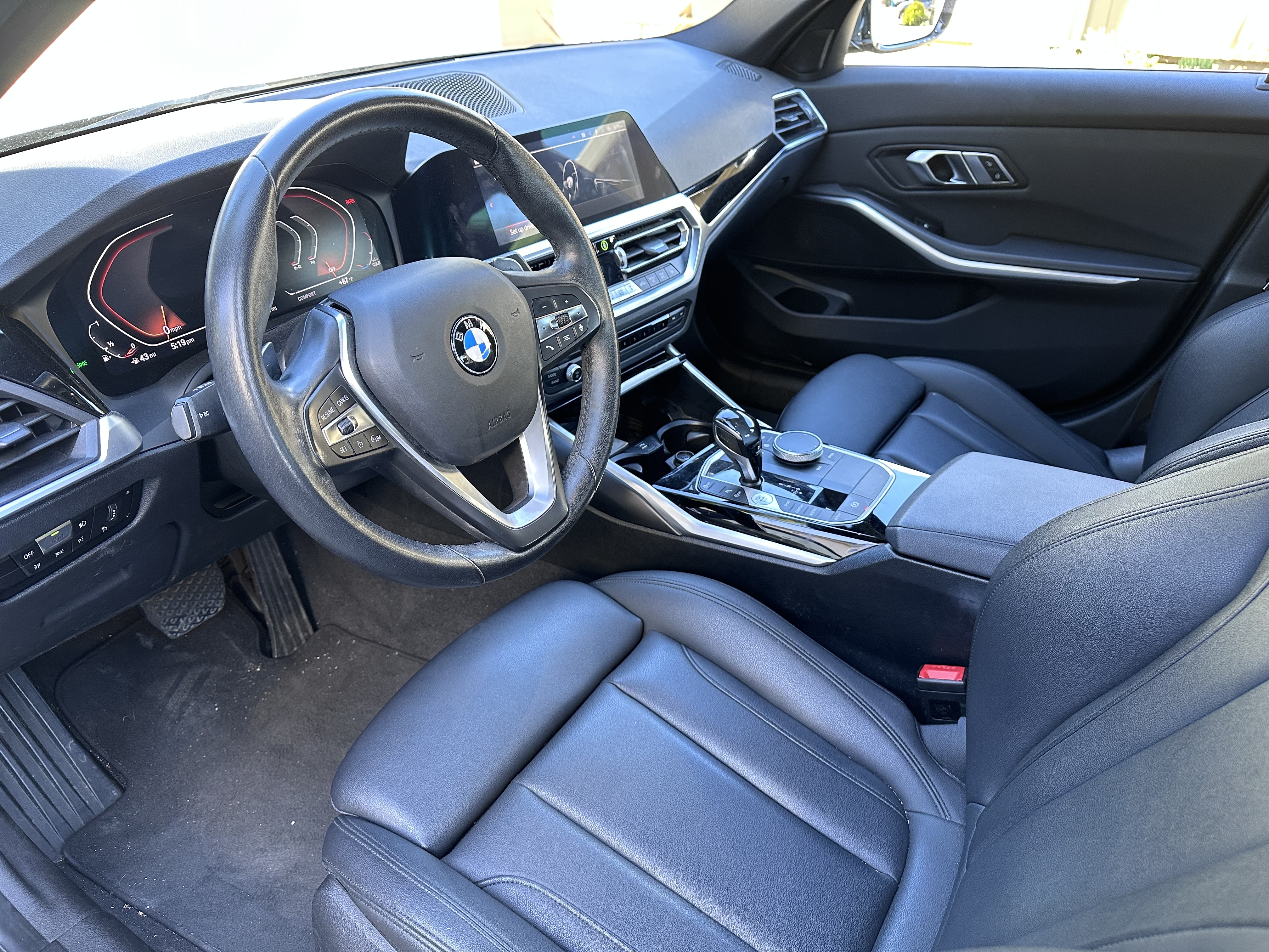 Used 2019 BMW 330i Sedan w/ Driving Assistance Package RWD image 9