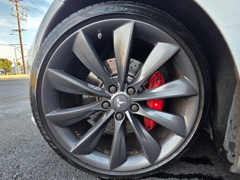 Used 2017 Tesla Model S P100D AWD/4WD image 11