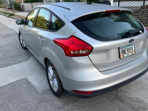 Used 2016 Ford Focus SE FWD image 16