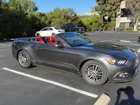 Used 2015 Ford Mustang Premium w/ Equipment Group 201A image 21