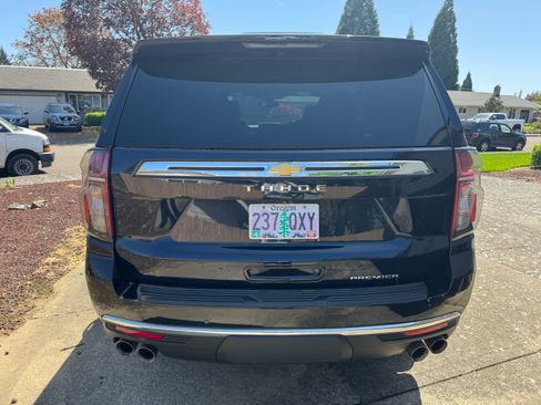 Used 2021 Chevrolet Tahoe Premier AWD/4WD image 5