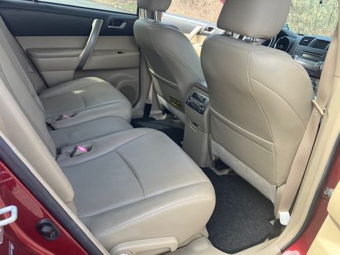 Used 2008 Toyota Highlander Sport image 9