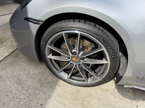 Used 2020 Porsche 911 Carrera 4S image 17