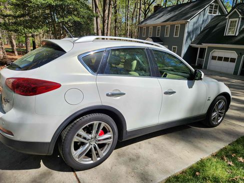 Used 2015 INFINITI QX50 Journey w/ Premium Package image 13