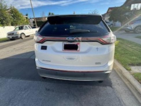 Used 2017 Ford Edge SEL w/ Equipment Group 201A image 4