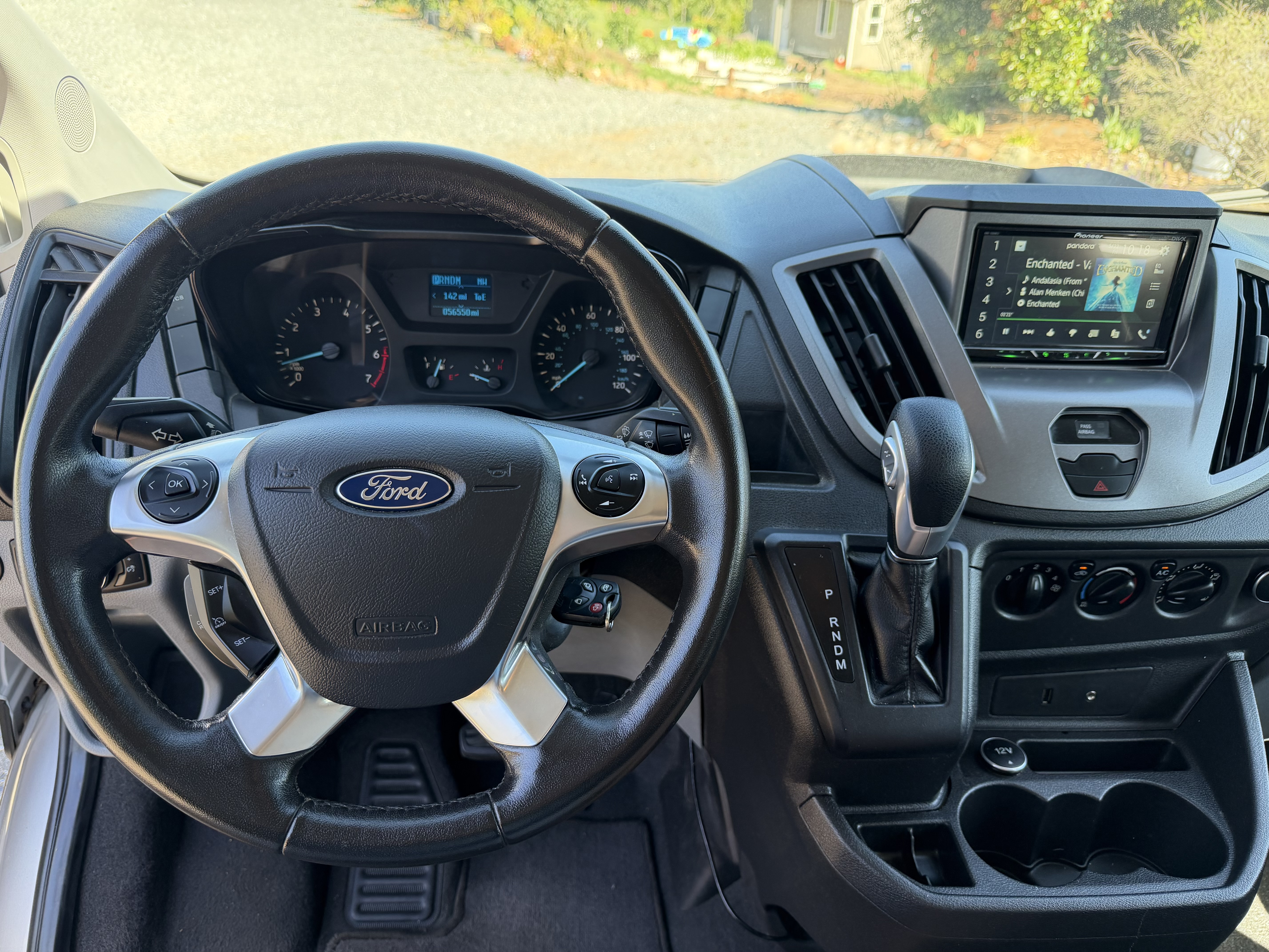 Used 2016 Ford Transit 350 XLT RWD image 5