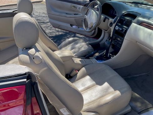 Used 2000 Toyota Solara SLE image 6