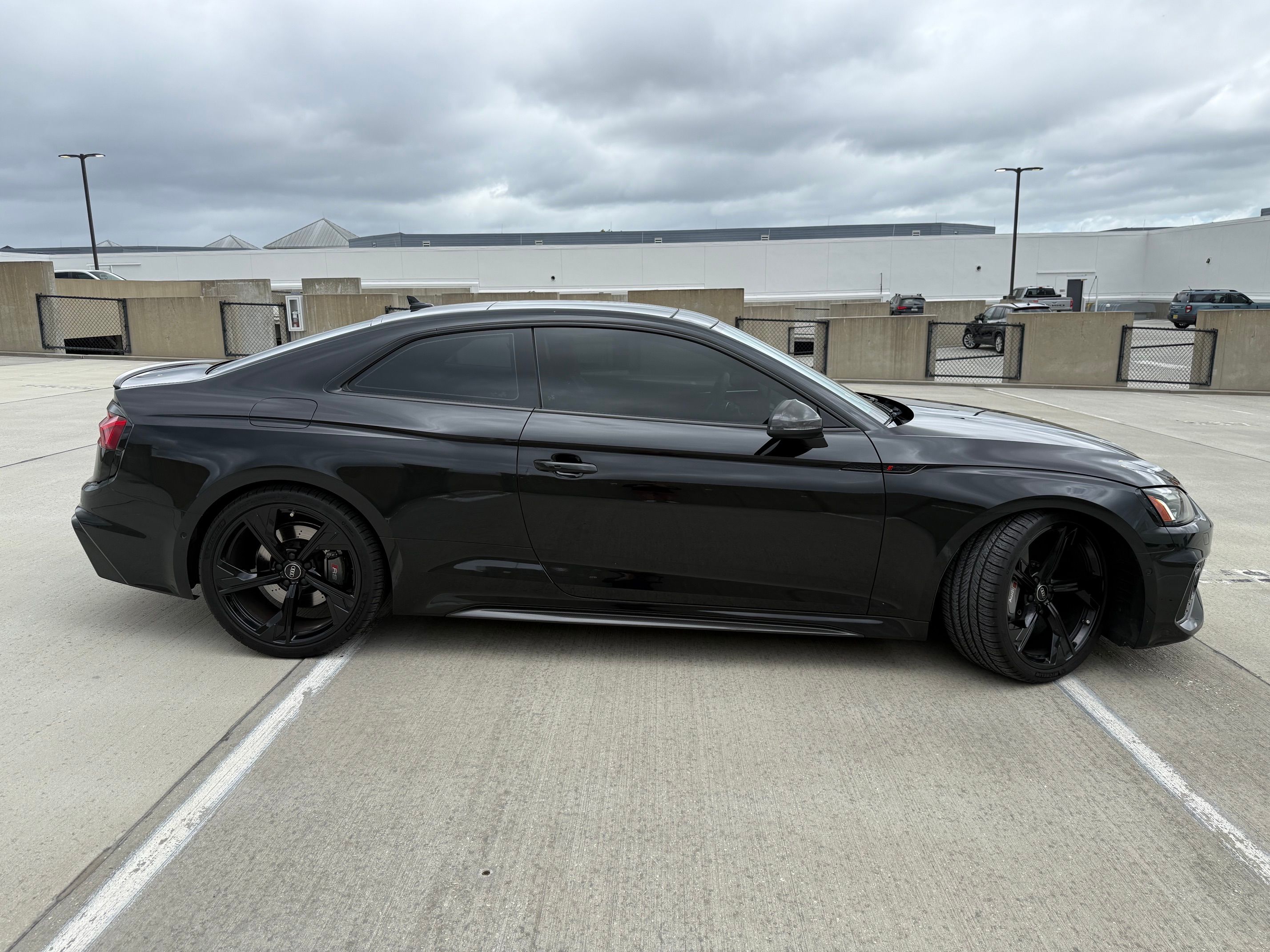 Used 2022 Audi RS 5 w/ Black Optic Carbon Package AWD/4WD image 8