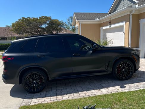 Used 2025 BMW X5 sDrive40i w/ M Sport Package image 6