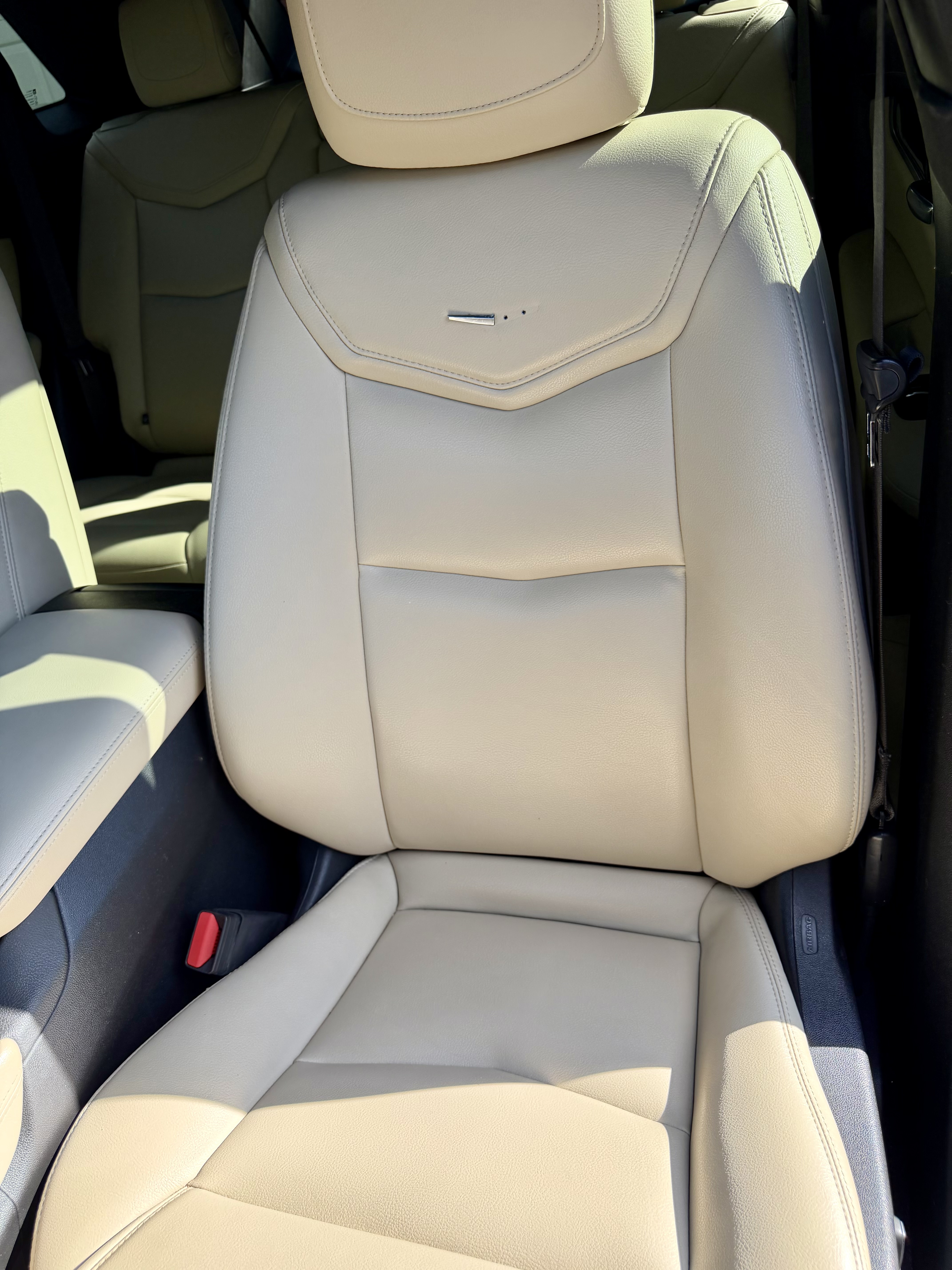 Used 2018 Cadillac XT5 FWD image 13