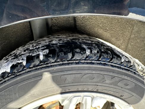 Used 2017 Ford Fiesta SE w/ Cold Weather Package image 9