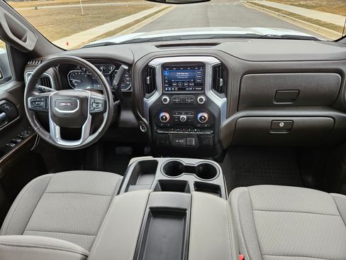 Used 2020 GMC Sierra 1500 SLE w/ SLE Value Package image 22