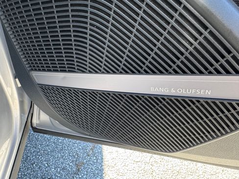 Used 2023 Audi SQ5 Premium Plus image 13