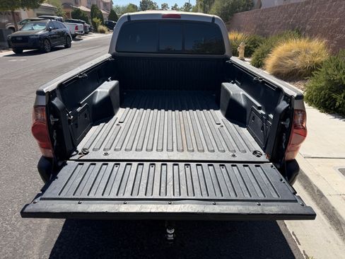 Used 2008 Toyota Tacoma PreRunner RWD image 8