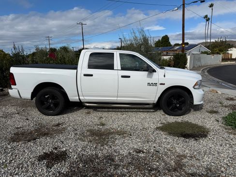 Used 2016 RAM 1500 Express image 1