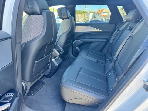 Used 2024 Cadillac Lyriq Tech image 23