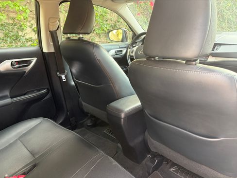 Used 2012 Lexus CT 200h Premium w/ Leather Pkg image 15