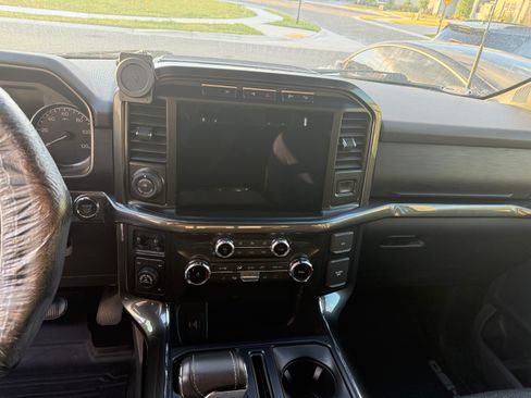 Used 2022 Ford F150 XLT w/ Equipment Group 302A High image 19