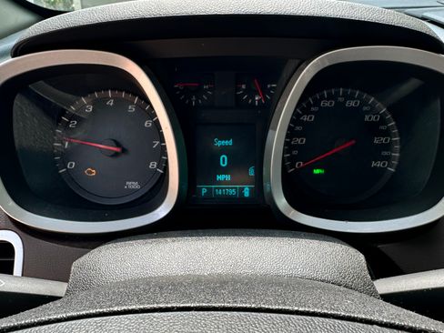 Used 2010 Chevrolet Equinox LTZ image 10