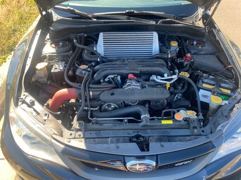 Used 2013 Subaru Impreza WRX Premium AWD/4WD image 9