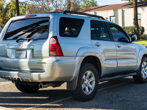 Used 2007 Toyota 4Runner Sport image 9