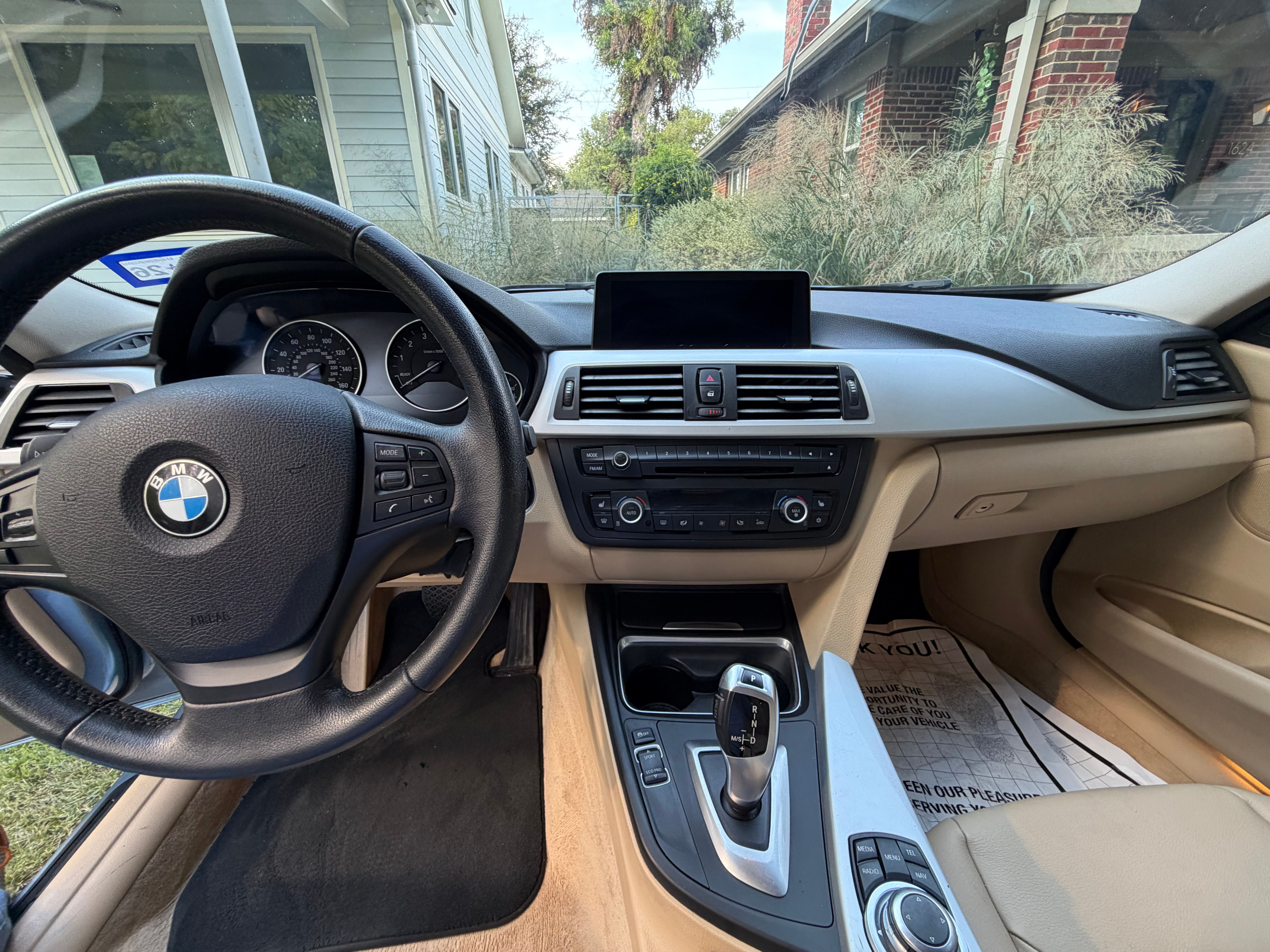 Used 2012 BMW 328i Sedan RWD image 24