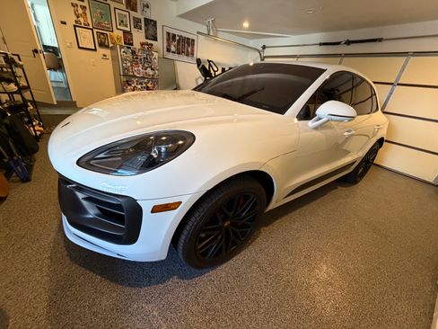 Used 2024 Porsche Macan GTS AWD/4WD image 2