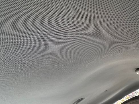 Used 2011 Kia Sorento LX w/ Convenience Pkg image 21