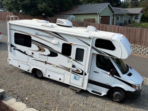 Used 2014 Mercedes-Benz Sprinter 3500 image 18