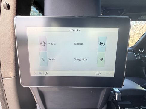 Used 2021 Land Rover Range Rover P525 Westminster Edition image 6