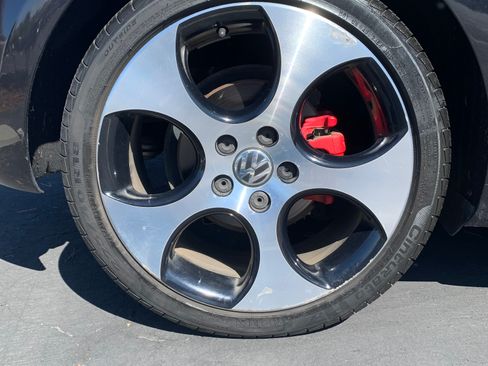 Used 2012 Volkswagen GTI 4-Door image 28