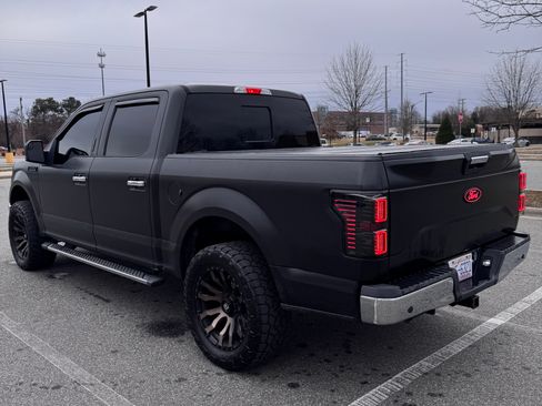 Used 2015 Ford F150 XLT w/ Equipment Group 302A Luxury image 5