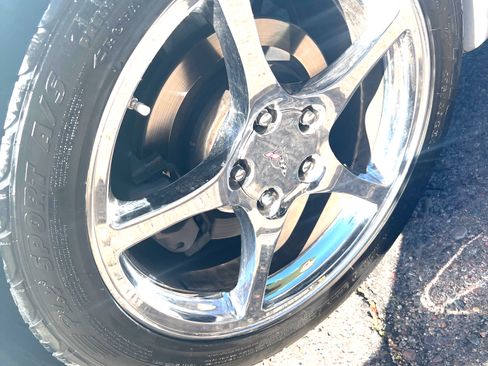 Used 1999 Chevrolet Corvette Coupe w/ Memory Pkg image 23