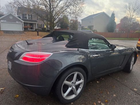 Used 2008 Saturn Sky w/ Premium Trim Package image 8