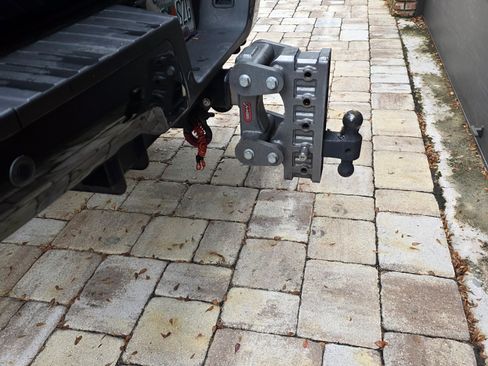 Used 2022 Ford F350 Platinum w/ Tremor Off-Road Package image 12