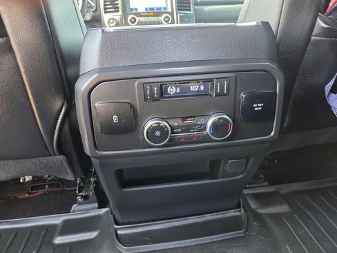 Used 2020 Ford Expedition Limited w/ Texas Edition Package image 9