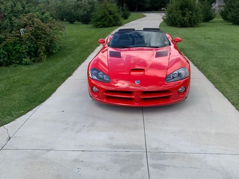 Used 2004 Dodge Viper SRT-10 RWD image 8
