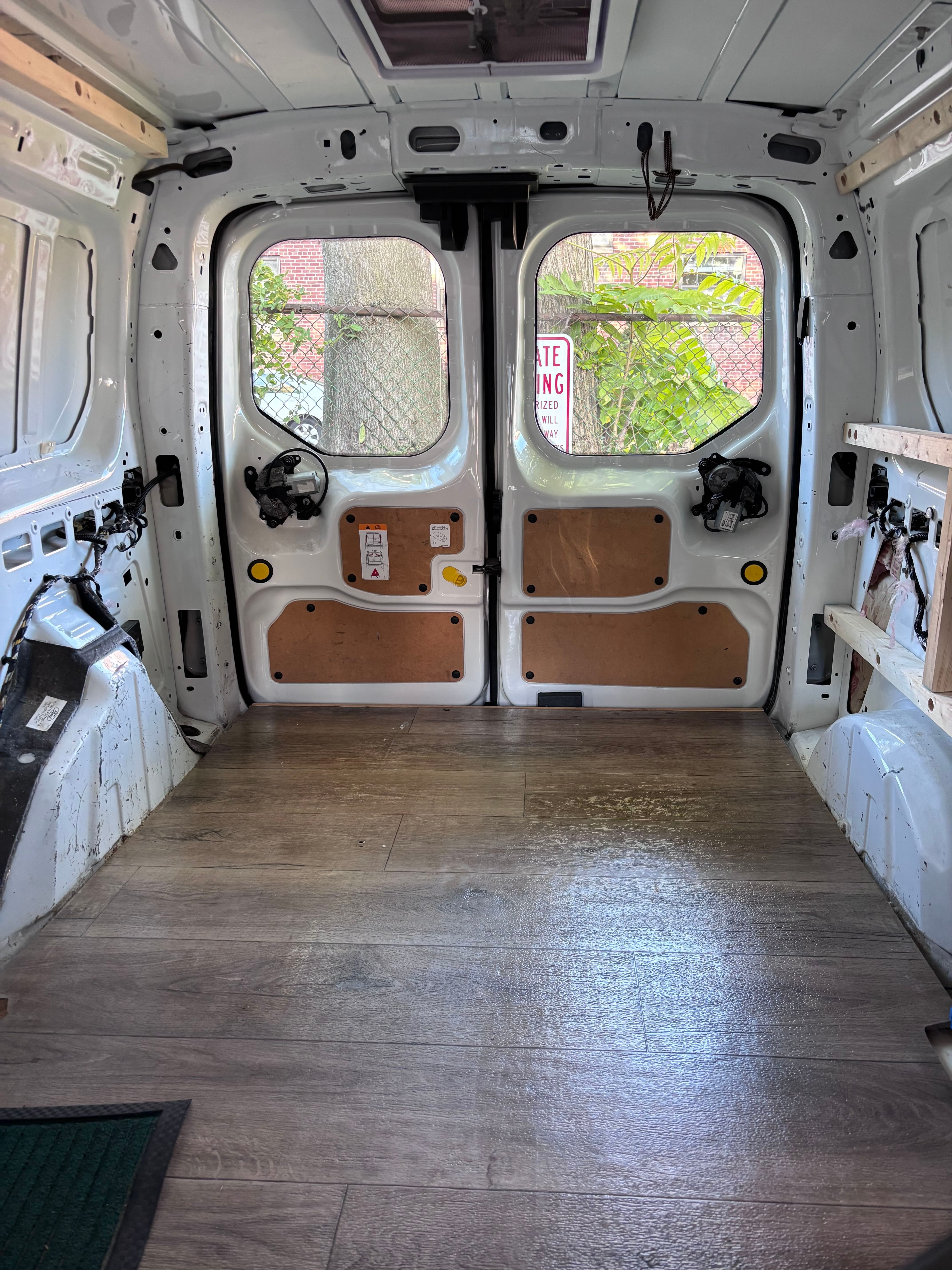 Used 2018 Ford Transit Connect XL FWD image 12