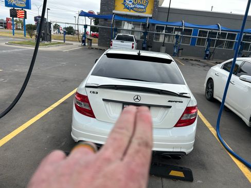 Used 2009 Mercedes-Benz C 63 AMG Sedan image 5